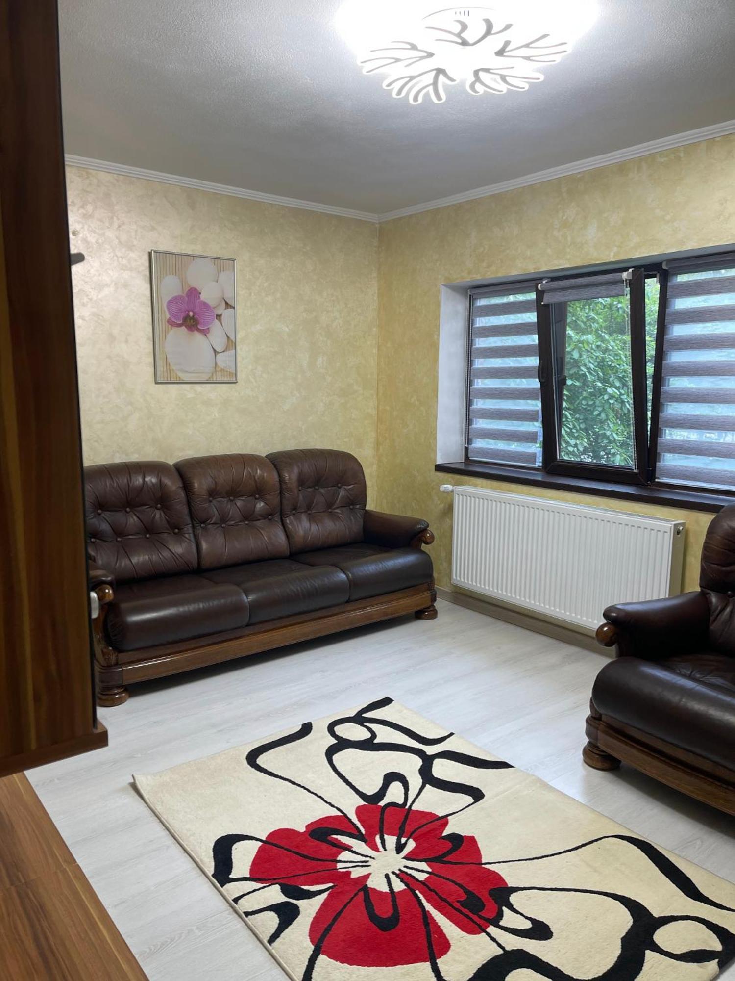 Târgu Jiu Guest House מראה חיצוני תמונה